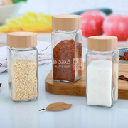 مرتبان بهار180مل غطاء خشب فاتح Q17/38