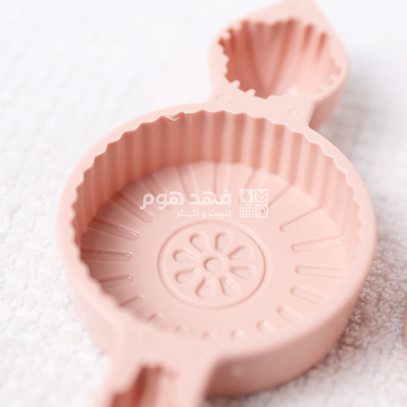 طقم 2 قوالب كيك عظم b9/3
