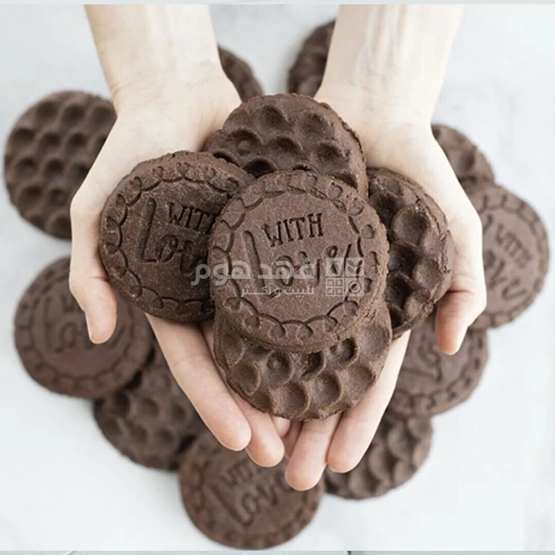 مضرب بسكوت اشكال ستانلس يد خشب