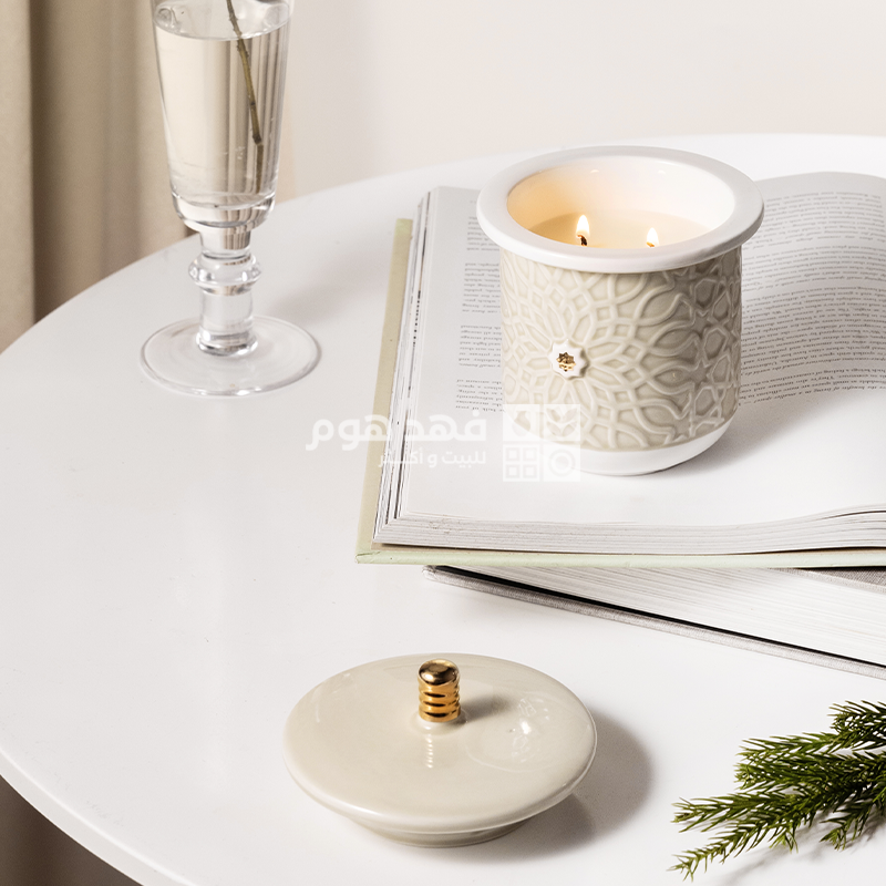 شمع عطري صغير اصالة 2568 بيج ذهبي