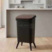 سطل غطاء كبس برجلين اسود وبني 16 لتر 16198/20