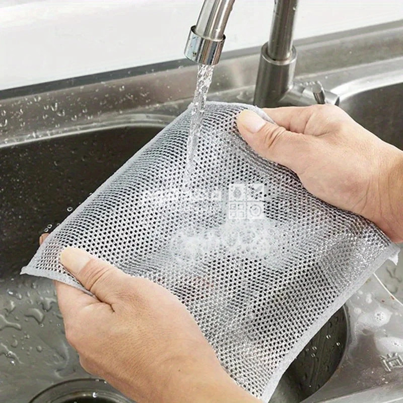 علبة مماسح سلكة 20 قطعة X8\3