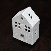 بيت ديكور ابيض معدن هندي 12*18 سم SE-66743