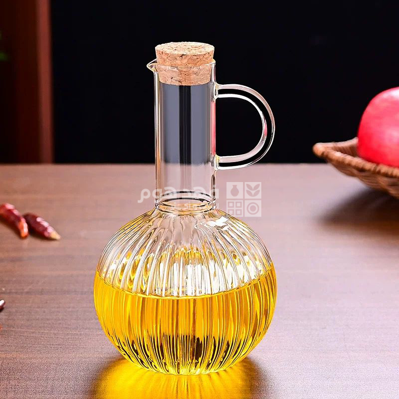 ابريق زين غطاء فلين 20سم Q17/79
